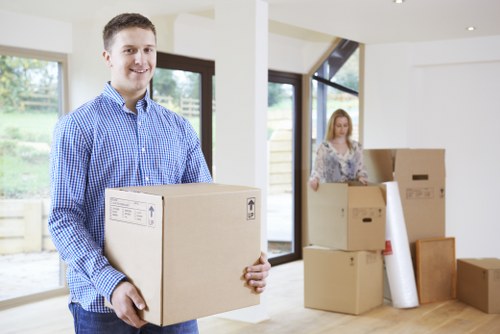 Packing and moving boxes for a removal job in Earls Court