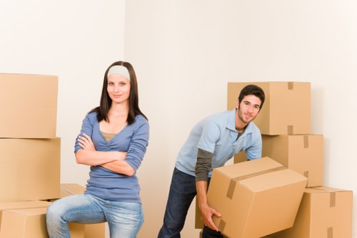 Customer completing an Earlscourt Man And Van payment through a secure checkout
