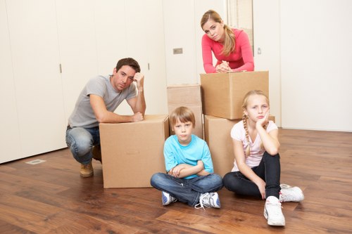 Careful packing and loading for a flat move in Earls Court