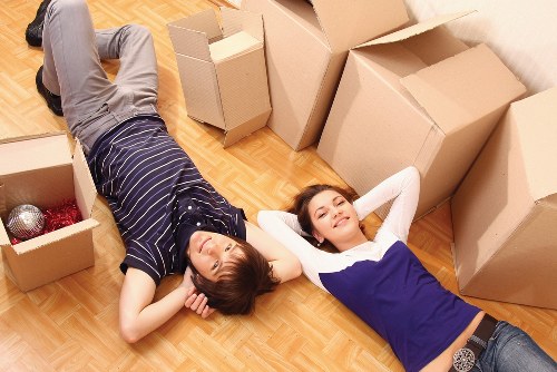 Commercial moving support for a small business near Earls Court